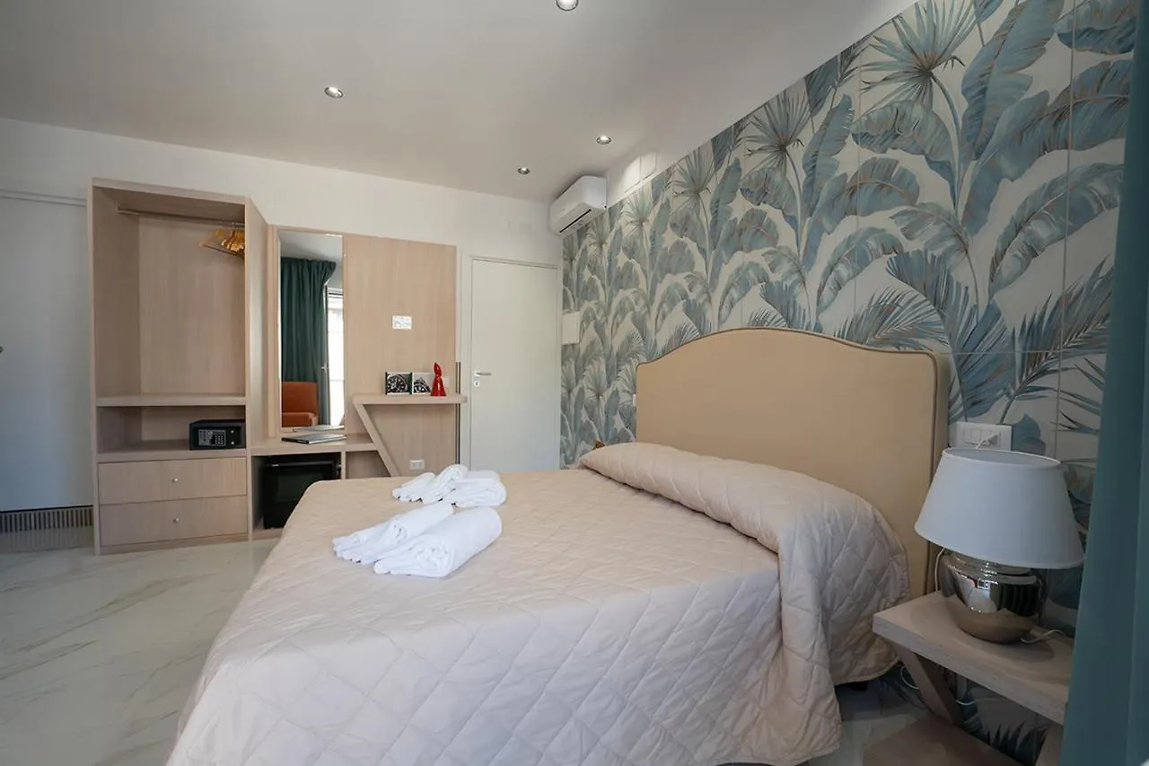 P.C. Boutique H. Vesuvius, Napoli Centro, By Clapa Group Hotel 0*, Naples