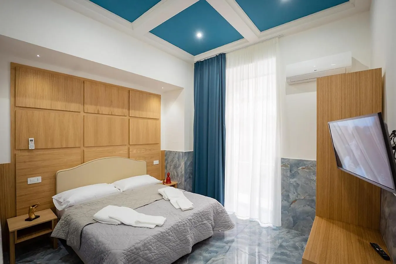 P.C. Boutique H. Vesuvius, Napoli Centro, By Clapa Group Hotel 0*, Naples Italy