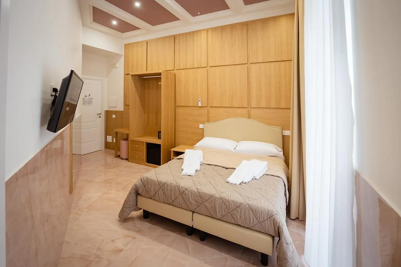 P.C. Boutique H. Vesuvius, Napoli Centro, By Clapa Group Hotel 0*, Naples